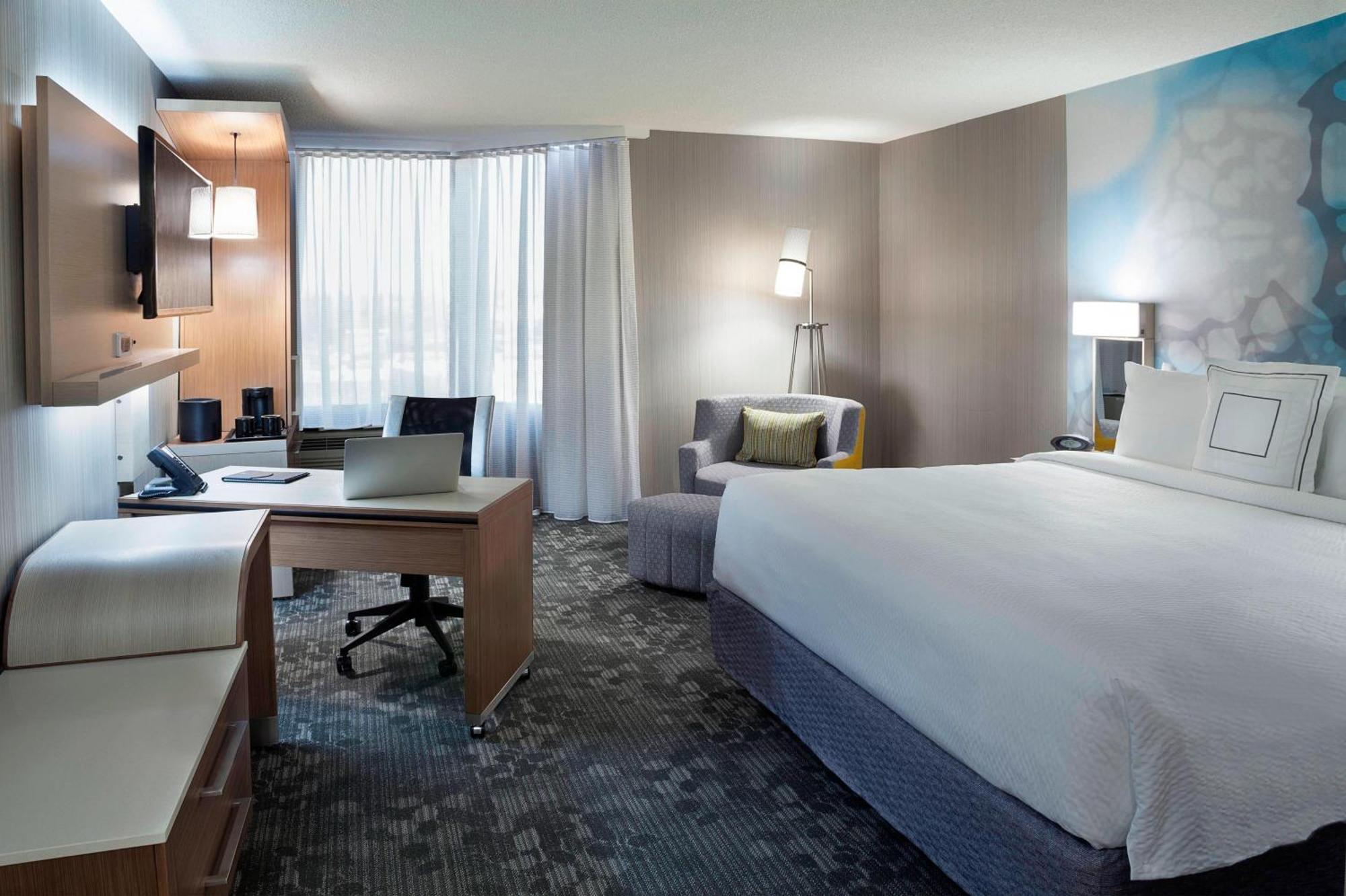 Courtyard By Marriott Toronto Northeast/Markham Ngoại thất bức ảnh